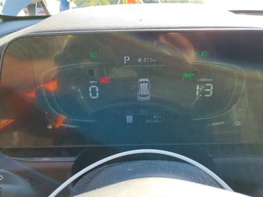 2023 KIA NIRO EX view, angle 9