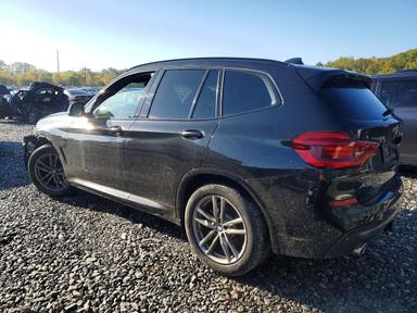 منظر 2020 BMW X3 XDRIVE30I، زاوية 2