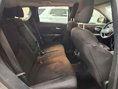 منظر 2019 JEEP CHEROKEE LATITUDE، زاوية 11