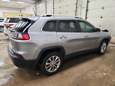 منظر 2019 JEEP CHEROKEE LATITUDE، زاوية 3