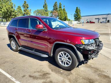 Vue de 2019 JEEP GRAND CHEROKEE LAREDO, angle 4