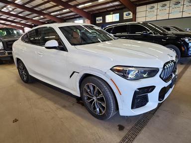 2022 BMW X6 XDRIVE40I view, angle 4