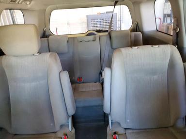 Vue de 2016 NISSAN QUEST 3.5 SV, angle 10
