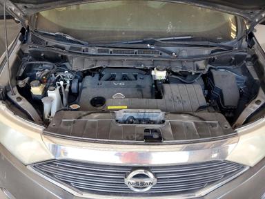 Vue de 2016 NISSAN QUEST 3.5 SV, angle 12
