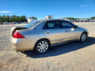 2007 HONDA ACCORD LX view, angle 3