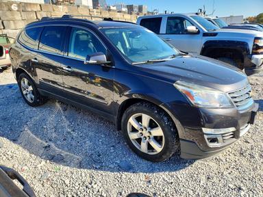 Vedere 2016 CHEVROLET TRAVERSE LTZ, unghi 4