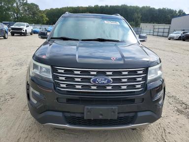 Vista de 2017 FORD EXPLORER XLT, ángulo 5