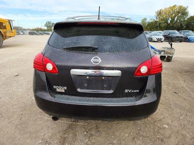 Vue de 2013 NISSAN ROGUE S, angle 6