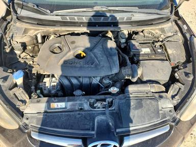 منظر 2014 HYUNDAI ELANTRA SE، زاوية 11
