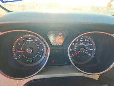 منظر 2014 HYUNDAI ELANTRA SE، زاوية 9