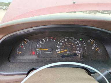 Vista de 2000 TOYOTA TUNDRA SR5, ángulo 9
