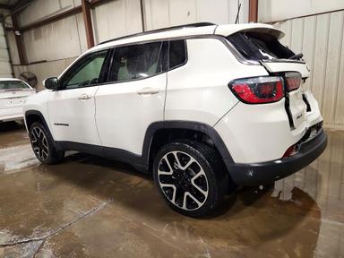 منظر 2017 JEEP COMPASS LIMITED، زاوية 2