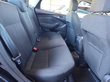 Vedere 2015 FORD FOCUS SE, unghi 10
