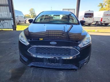Vedere 2015 FORD FOCUS SE, unghi 5