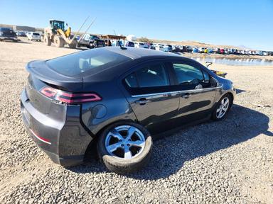 Vue de 2013 CHEVROLET VOLT, angle 3