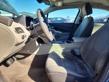 Vue de 2013 CHEVROLET VOLT, angle 7