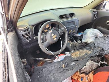 Vue de 2016 KIA SOUL BASE, angle 8