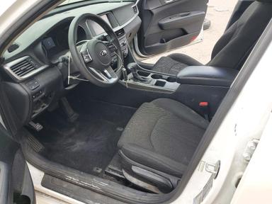 Vista de 2020 KIA OPTIMA LX, ángulo 7
