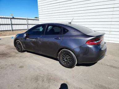 منظر 2015 DODGE DART SXT، زاوية 2
