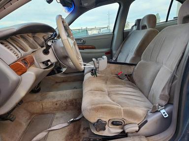 Vista de 2001 BUICK LESABRE CUSTOM, ángulo 7