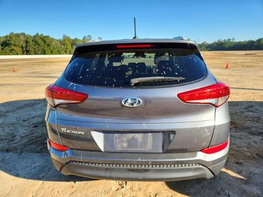 2016 HYUNDAI TUCSON SE view, angle 6