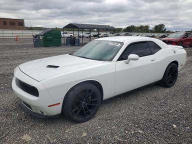 Vista de 2015 DODGE CHALLENGER SXT PLUS, ángulo 1