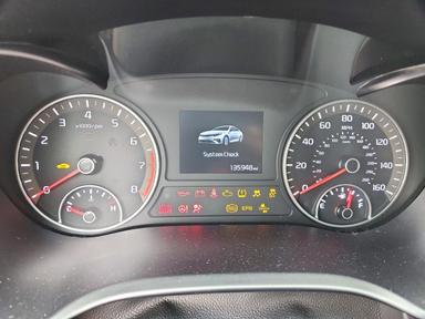 Vue de 2019 KIA OPTIMA EX, angle 10