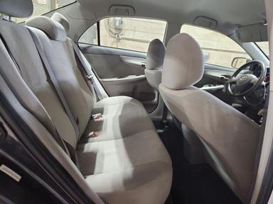 Vista de 2009 TOYOTA COROLLA LE, ángulo 10