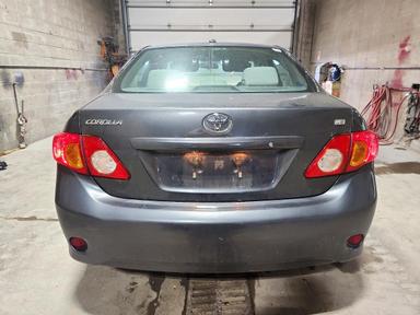 Vista de 2009 TOYOTA COROLLA LE, ángulo 6