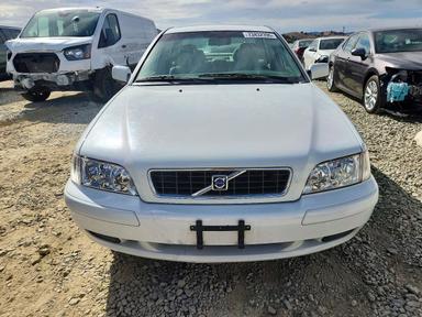 Вид 2003 VOLVO S40 1.9T, угол 5