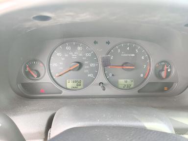 Вид 2003 VOLVO S40 1.9T, угол 9