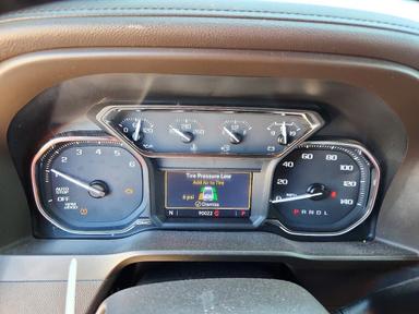 Вид 2020 GMC SIERRA C1500 SLT, угол 9