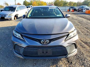 Vedere 2021 TOYOTA CAMRY LE, unghi 5