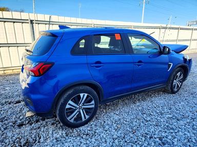 2025 MITSUBISHI OUTLANDER SPORT S view, angle 3