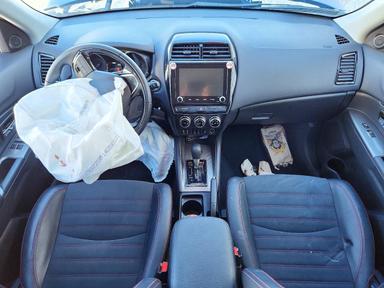 2025 MITSUBISHI OUTLANDER SPORT S view, angle 8