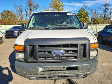منظر 2008 FORD ECONOLINE E250 VAN، زاوية 5