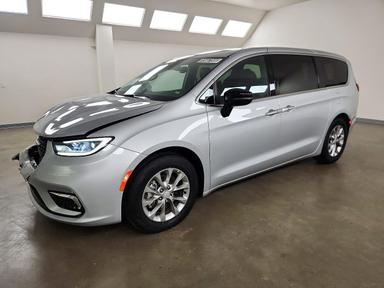 Vista de 2026 CHRYSLER PACIFICA LIMITED, ángulo 1