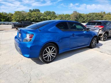 2016 SCION TC BASE view, angle 3
