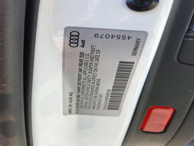 Vue de 2024 AUDI A4 PREMIUM PLUS 45, angle 12