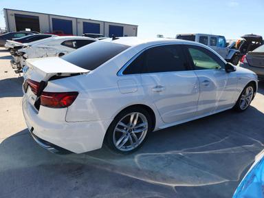 Vue de 2024 AUDI A4 PREMIUM PLUS 45, angle 3