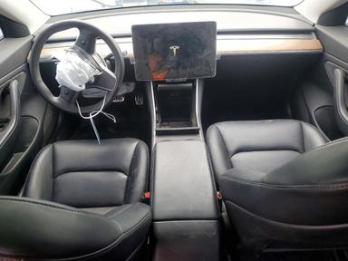 Vista de 2019 TESLA MODEL 3, ángulo 8