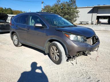 Vista de 2013 HONDA CR-V EXL, ángulo 4