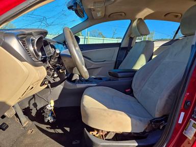 2013 KIA OPTIMA LX view, angle 7