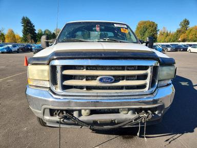 Vedere 2002 FORD F350 SRW SUPER DUTY, unghi 5
