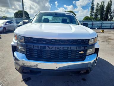 Vue de 2020 CHEVROLET SILVERADO C1500, angle 5