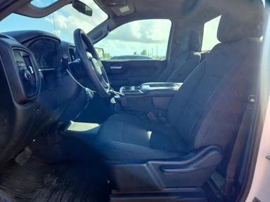 Vue de 2020 CHEVROLET SILVERADO C1500, angle 7