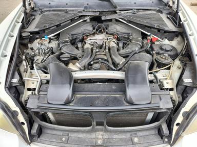 Vue de 2012 BMW X5 XDRIVE50I, angle 11