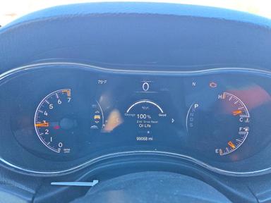 Вид 2015 JEEP GRAND CHEROKEE LIMITED, угол 9