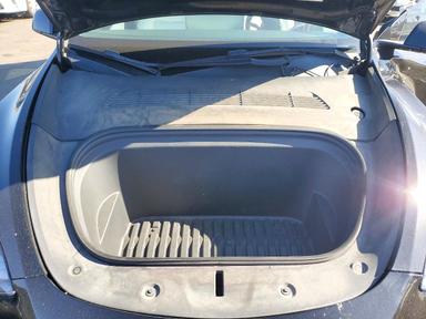 Vue de 2022 TESLA MODEL Y, angle 12