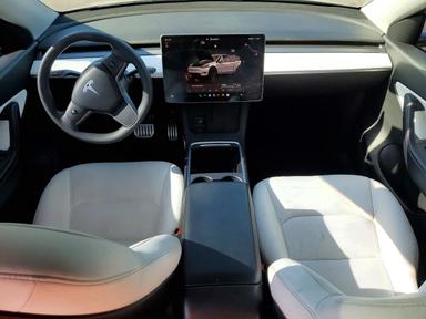 Vue de 2022 TESLA MODEL Y, angle 8